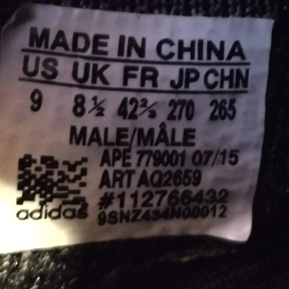 Rare Men's Adidas Yeezy Boost 350 V1 Pirate Black 2015 Sneakers Size US 9